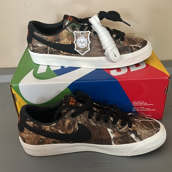 Nike Blazer Low Pro GT - Picture 3 of 6